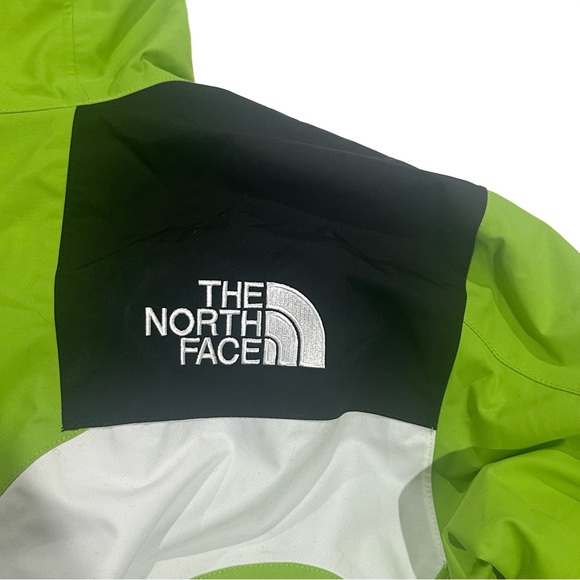 Supreme x The North Face The Mountain Jacket, Hooded Winter Coat, Green, Small - Picture 9 of 14